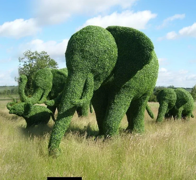 ARTIFICIAL TOPIARY ANIMAL Elephant Customized Garden Grass Decoration UV Simulated Topiary Animal Character