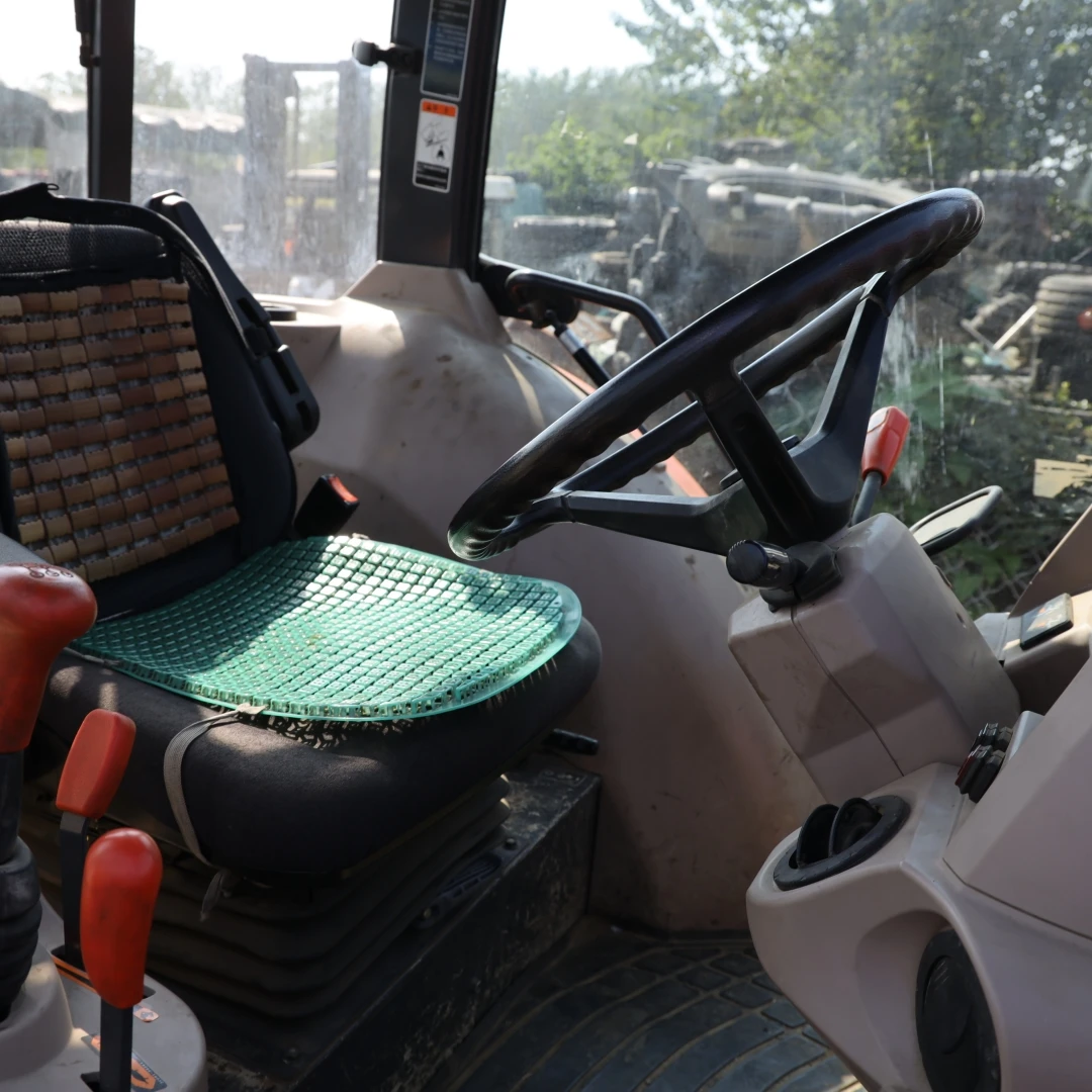 Farm 4wd Tractor With Cabin Kubota M954kq Used Agricultural Machinery