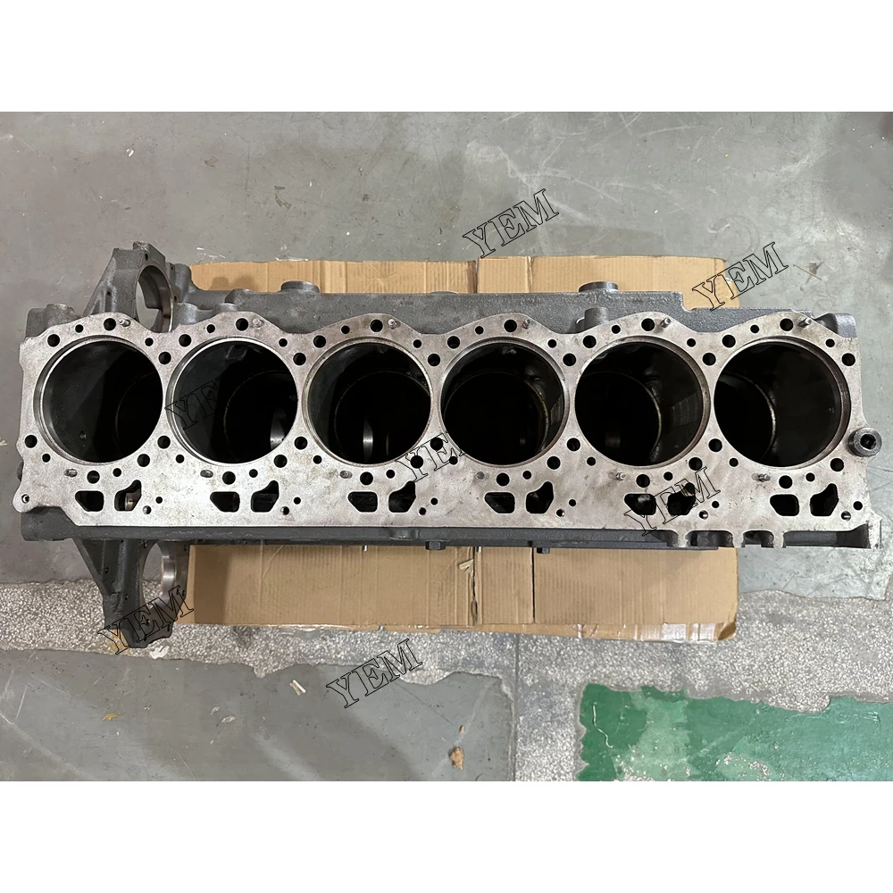 For Komatsu 6D125 Cylinder Block Engine Parts High Performance 4