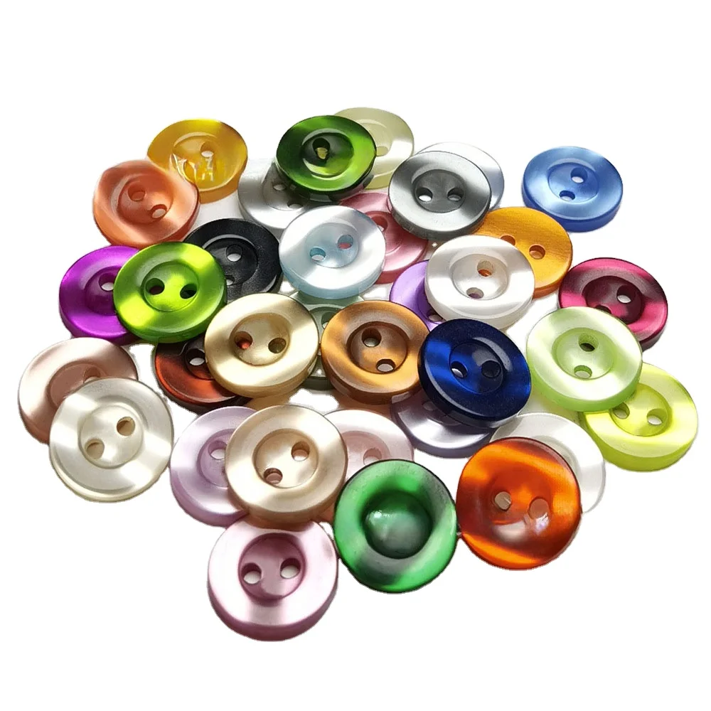 Оптовая продажа Высококачественная пуговица из смолы с 2 отверстиями цветная на заказ для украшения рубашки