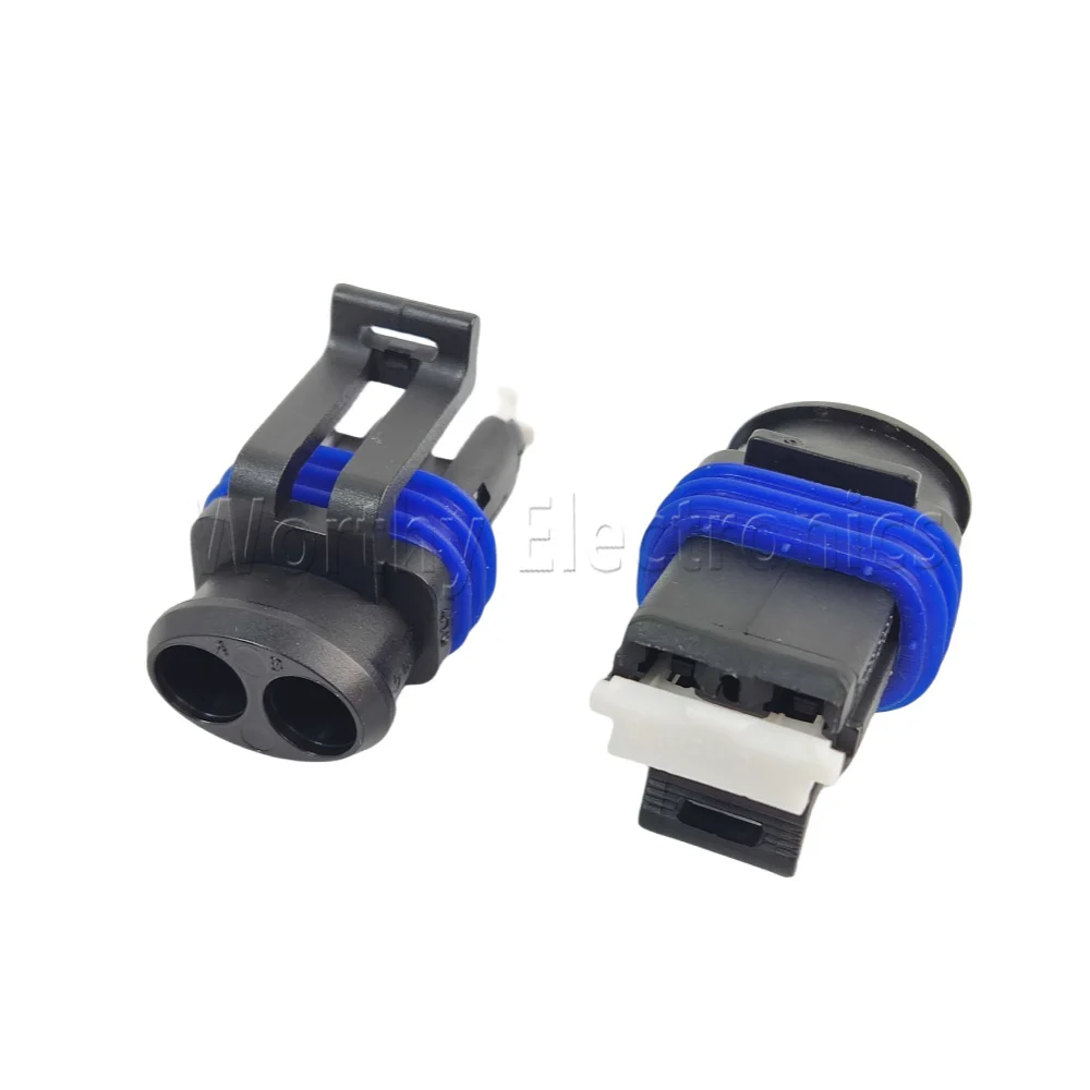 Brand New 2P 2-hole Car Connector Plug Female Terminal Sheath