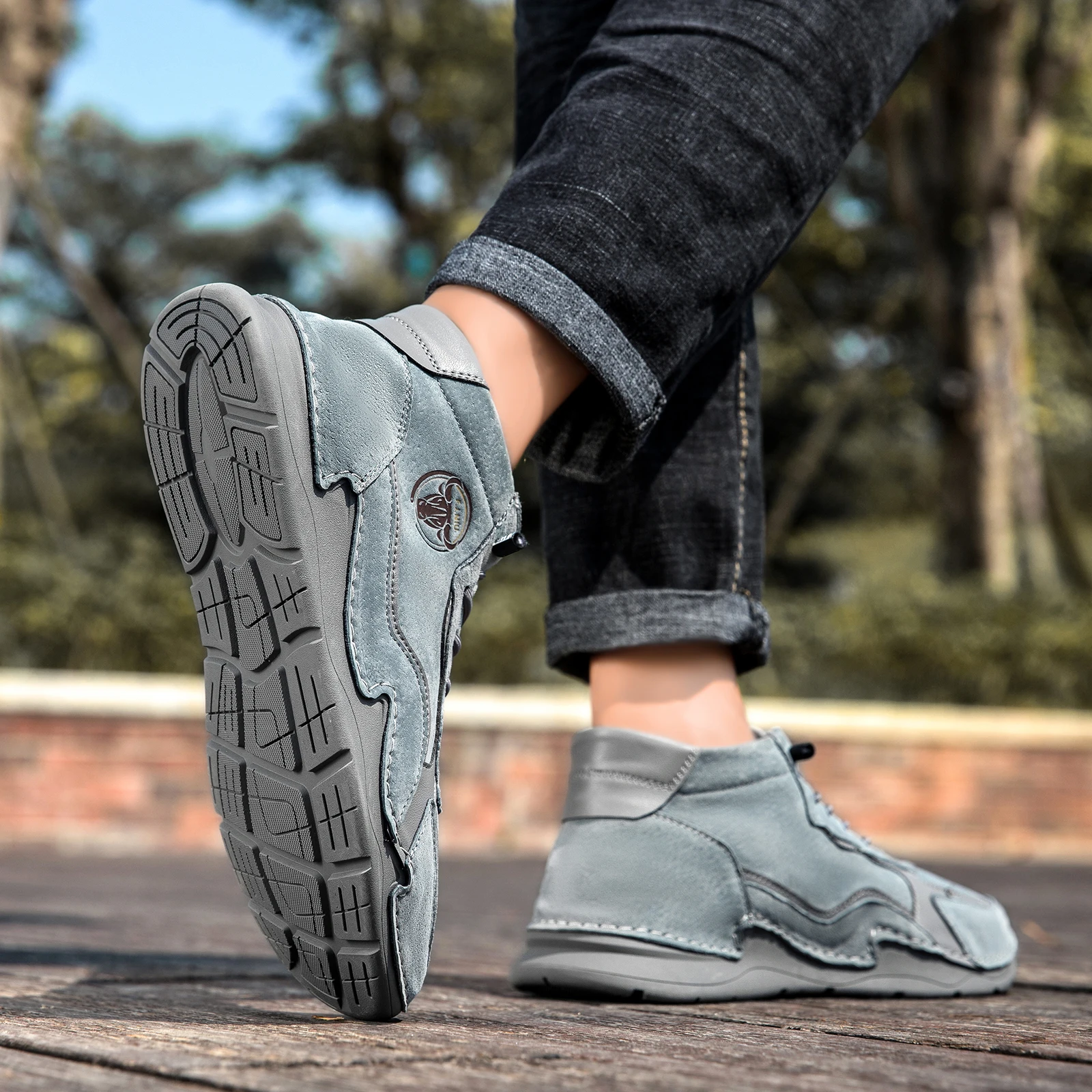 Factory Supply Custom LOGO Service Middle Top Genuine Leather Octopus Men Winter Snow Martin Boots