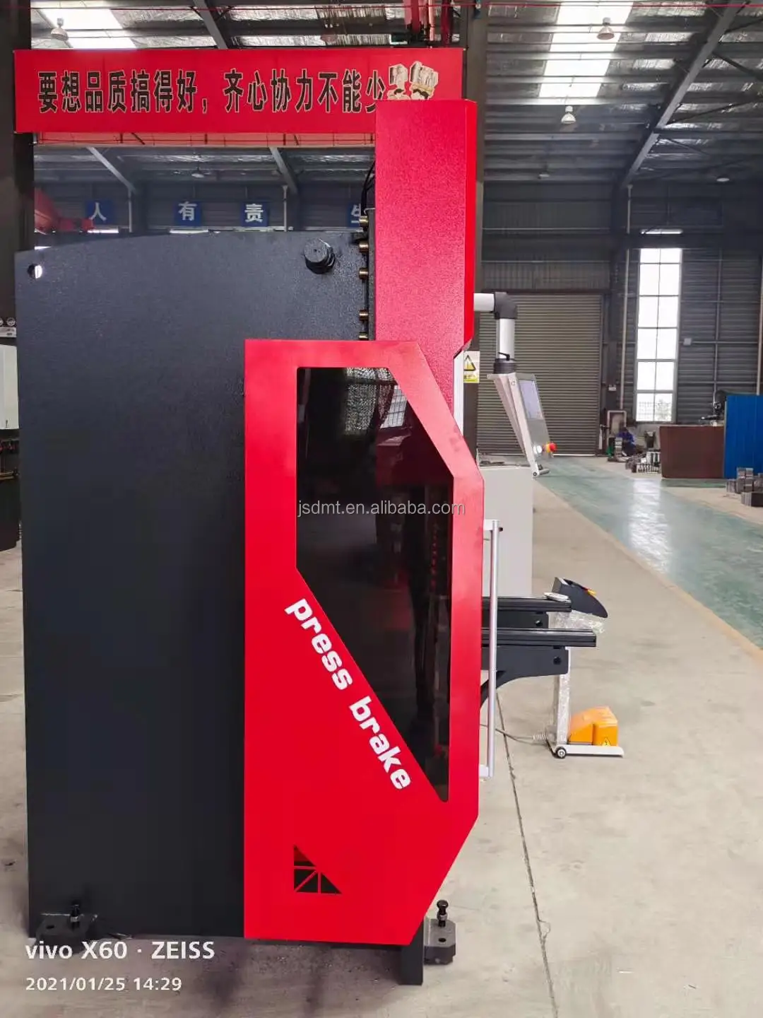 30T16003