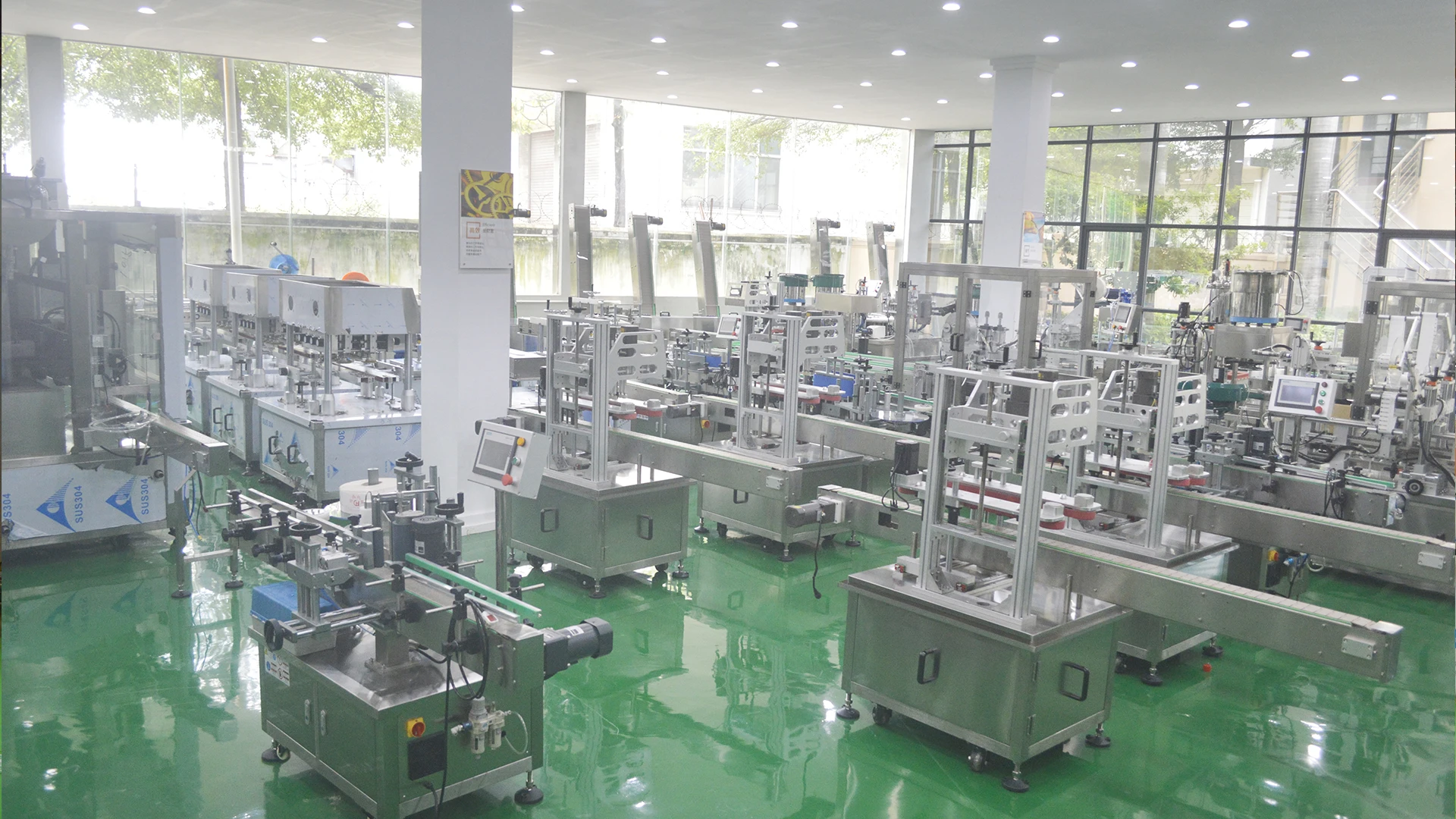 Manufacturer Price Fully Automatic Grab Type Screw Capping Machine Bottle Capping Machine factory