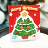 Sapin de Noël rouge