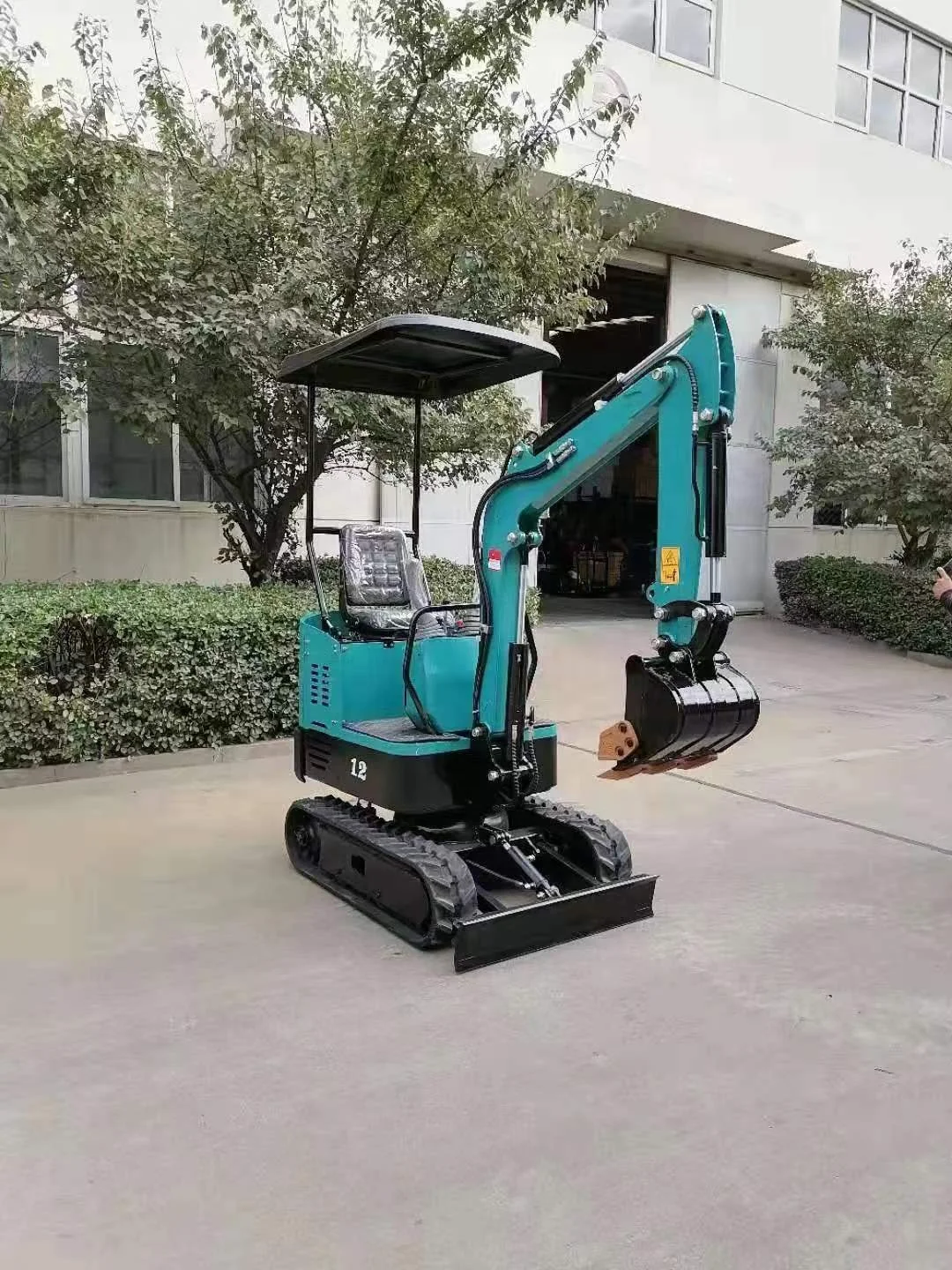 Shandong Katvo 1 Ton Mini Digger Kv12 Small Household Excavadora