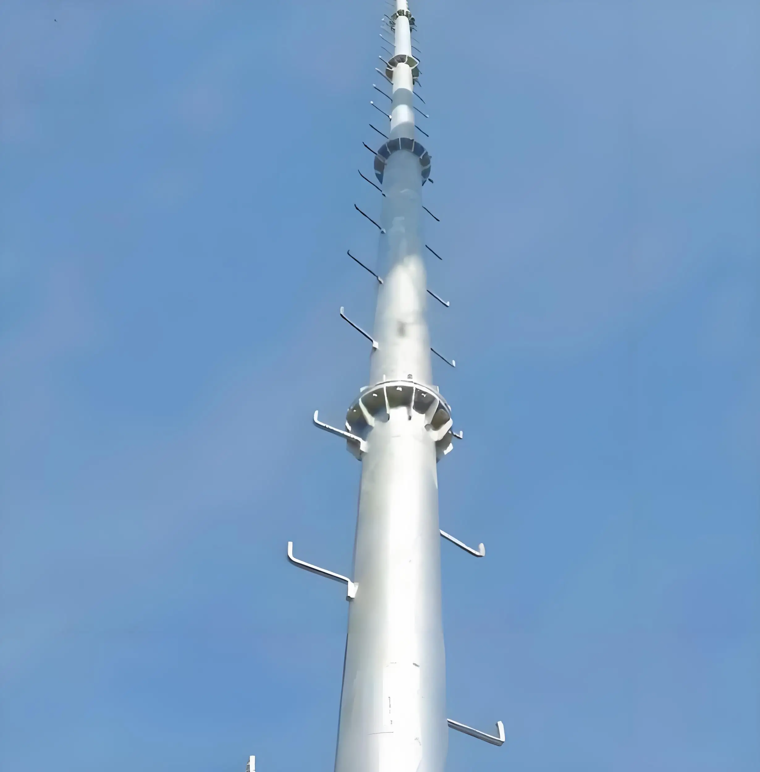 Single-Tube Communication Tower with Fast Installation Cost-Effective Steel Material for Emergency Communications