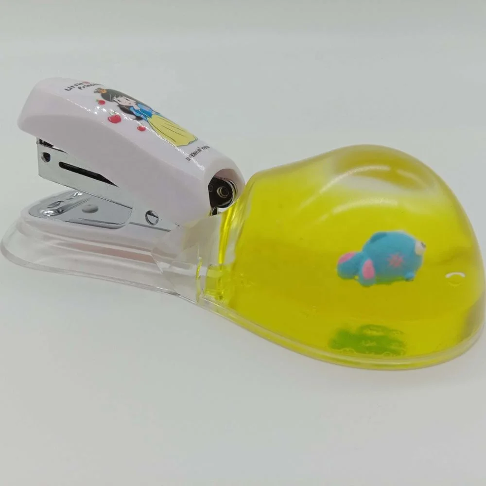 Пользовательский мини-ручной акриловый офисный степлер школьный пластиковый для книг в картонной коробке с водяным масляным поплавком уткой