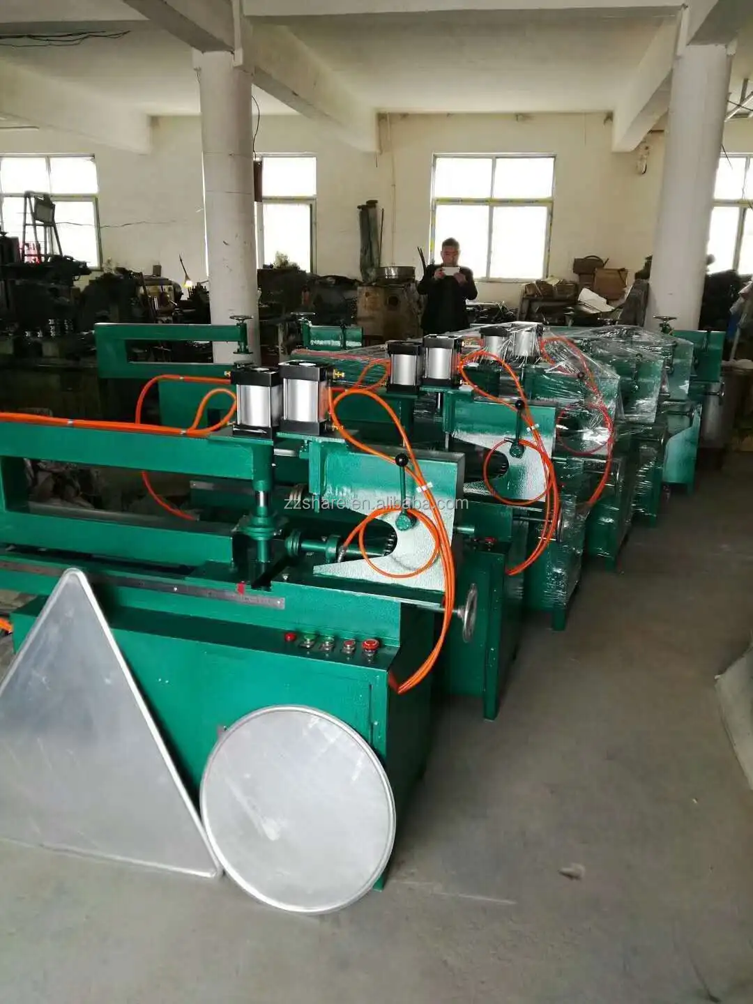 Traffic Warning Road Sign Making Machinery Aluminum Sheet Cutting