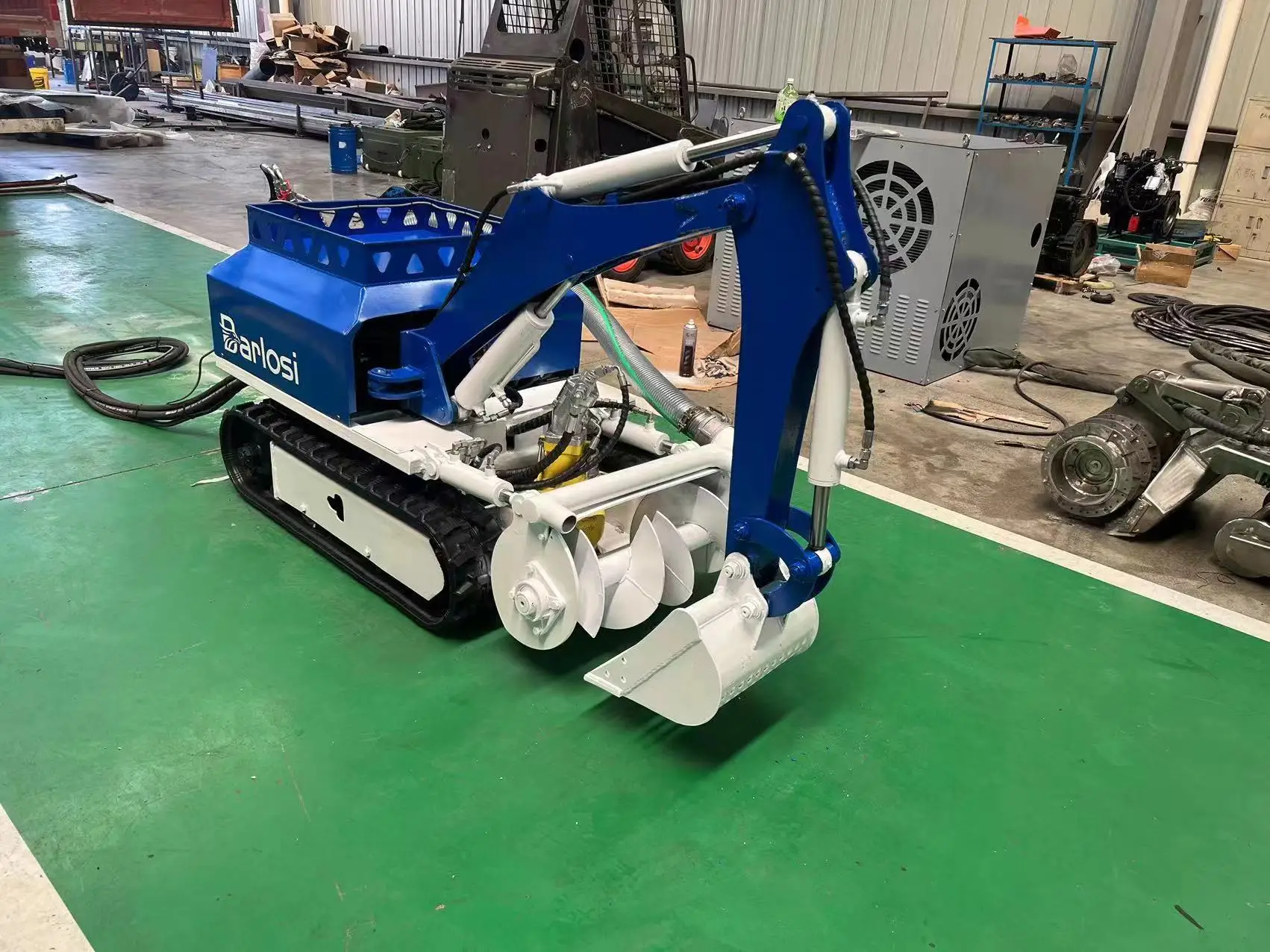 Heavy-duty Dredging Tasks Fast-deployable Sediment Extraction Industrial-grade canal Cleaning Robot