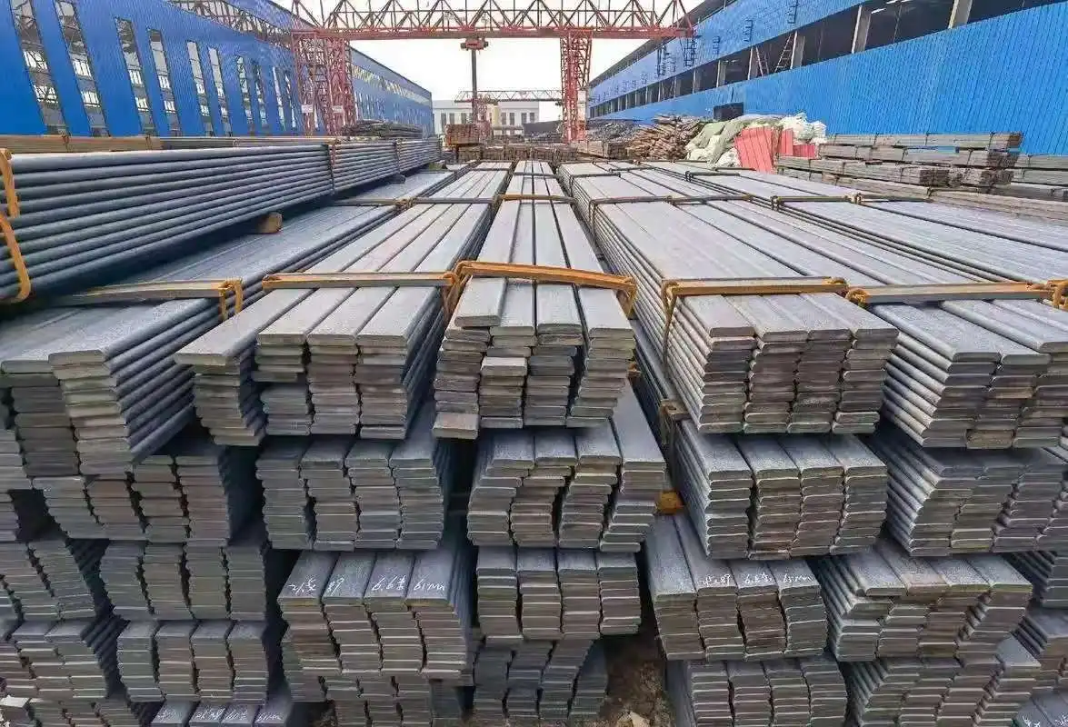 GB700-88 Flat Steel Material 3-60mm Thickness Product Genre Steel Flat Bars details