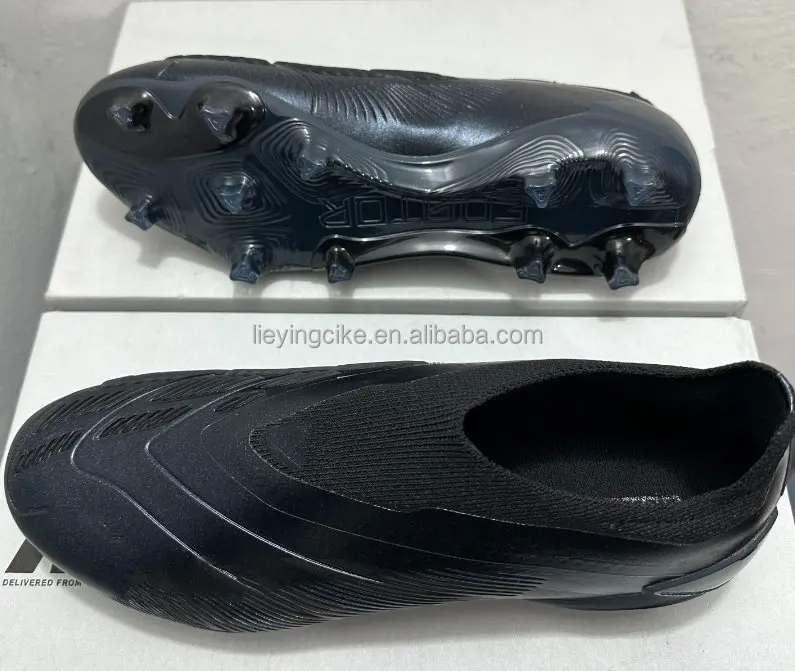 Hot Selling FG Men's Soccer Shoes Customized Winter Summer Football Boots  Direct Sales Manufacturer Featuring Soccer Clips
