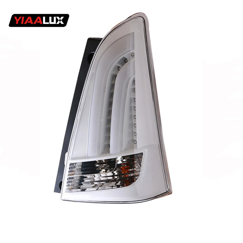 Vland Car Modified tail light high quality For Toyota Innova 2012 2013 2014 2015