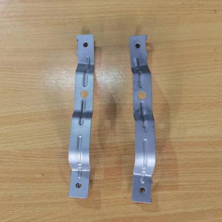 Suitable for Tesla Model 3 Front Bumper Left and Right Iron Brackets Leaf Plate Connectors Auto Parts