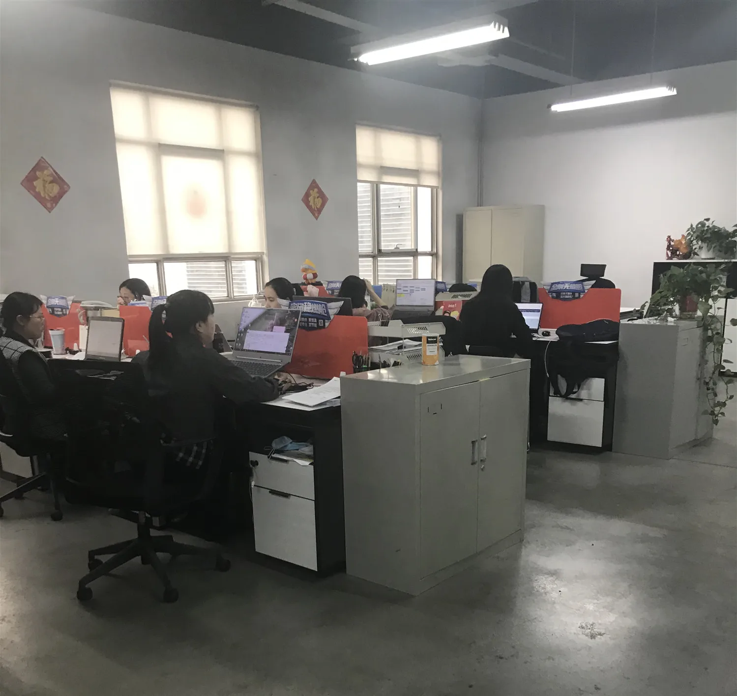 Dezhou Jingqi Breeding Equipment Co., Ltd.