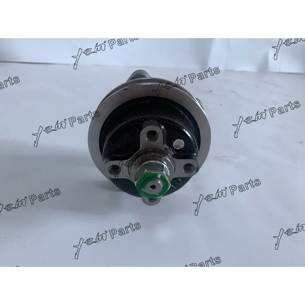M4500DT 15606-73030 Water Pump for Kubota High Performance Engine Parts 5