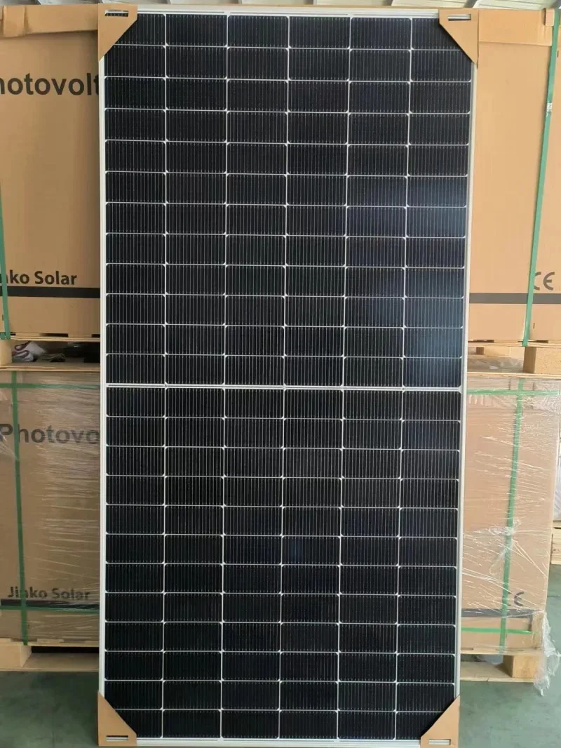 Jinko Tiger Neo Solar Panels - 550W to 600W Bifacial Power