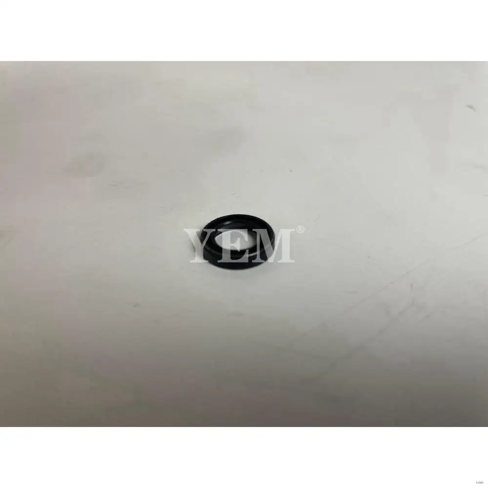 Oil Seal 15471-57980 Fit for Kubota D1105