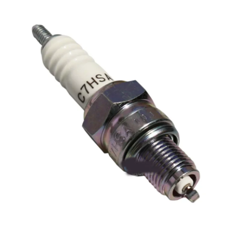 C7hsa R C7HSA Spark Plug for Motor Scooter Ds125 Wholesale Top Performance ...