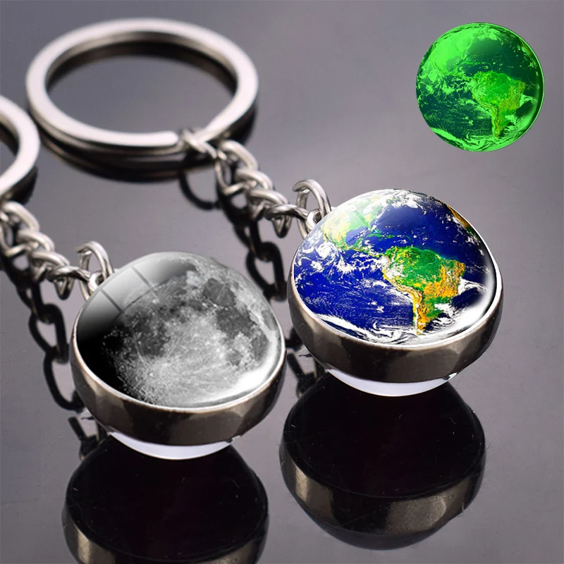 Portachiavi Luna E Sole In Zinco - Design Moderno Unisex - Grigio E Argento - 9x4 Cm