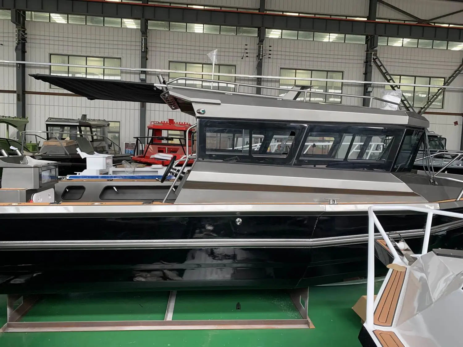 Продажа с завода Sea King, 25 футов, легкое ремесло, все сварные морские алюминиевые лодки для рыбалки с грязной кабиной