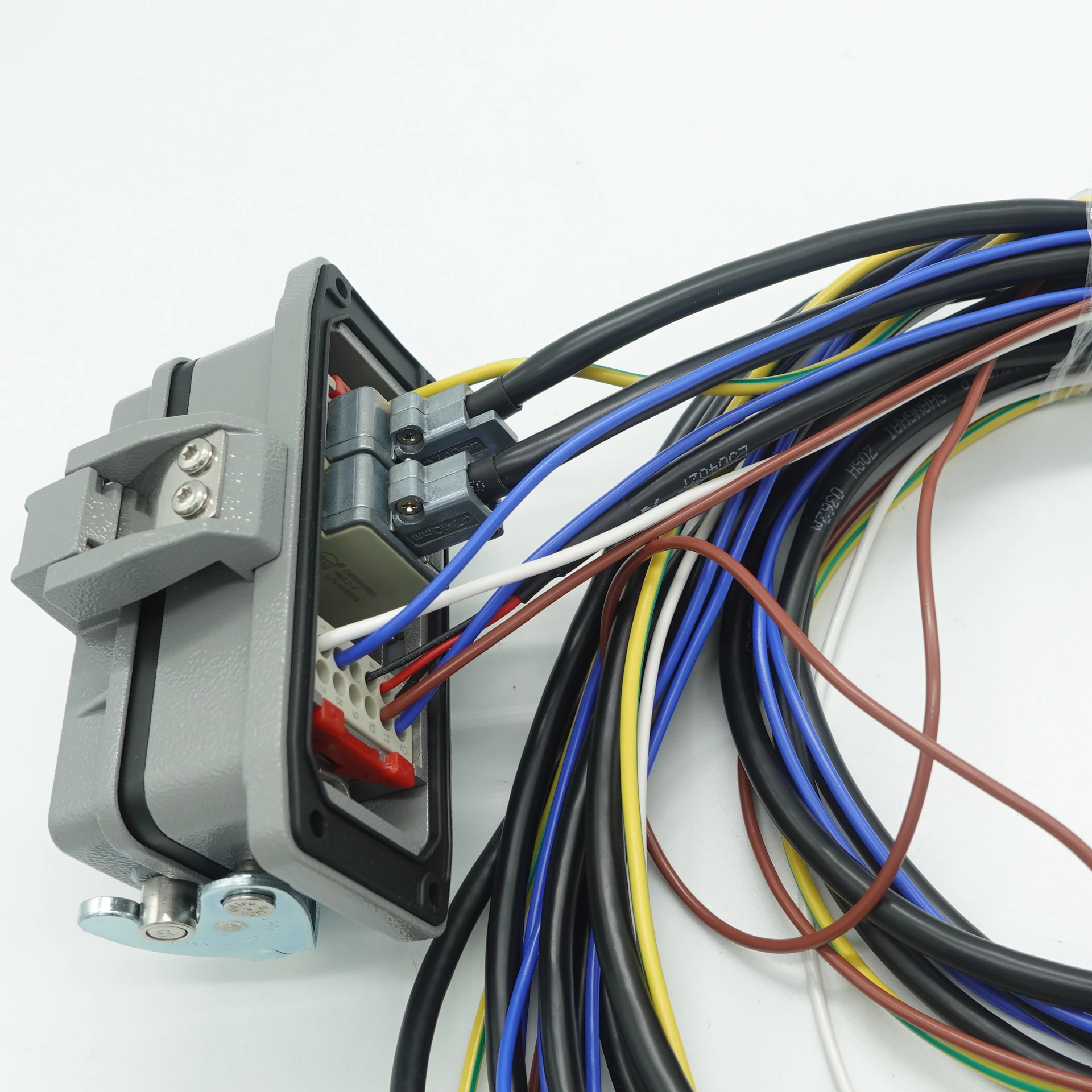 Heavy-Duty Connector Harness