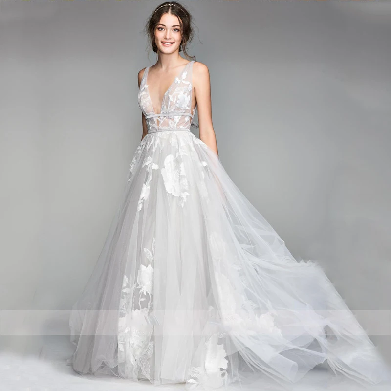 sleeveless women's white wedding dress for a royal wedding Modern V neck Princess Spring Diamond White Color Length 13114#Princess Boho V-Neck Court Train