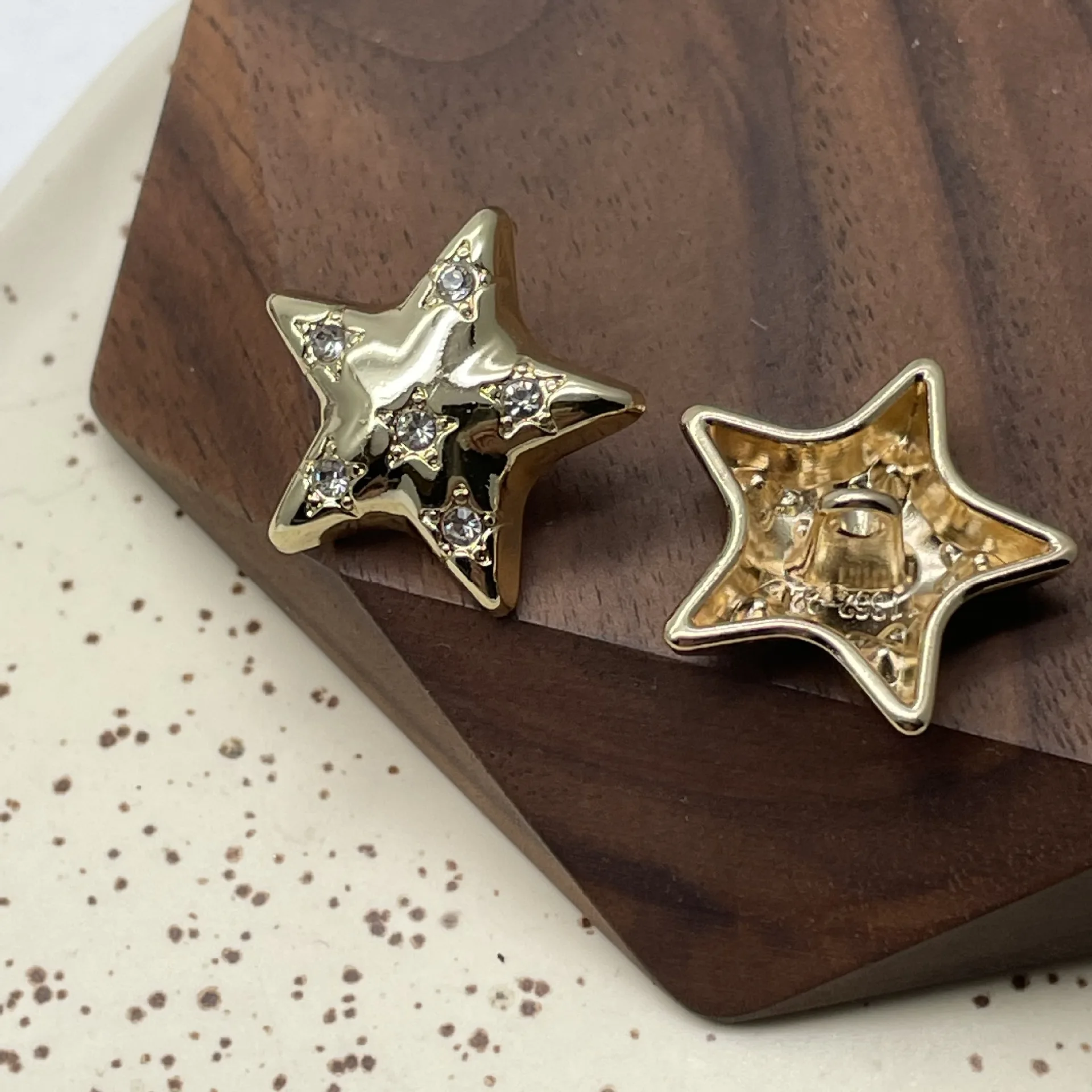 Personality Inset Diamond Five Star Button Sew on Dress Simple Gold Silver Star Shaped Metal Shank Buttons for Jeans Jackets