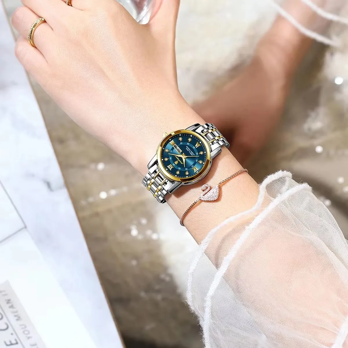 Luxury Waterproof Calendar Women display picture 2