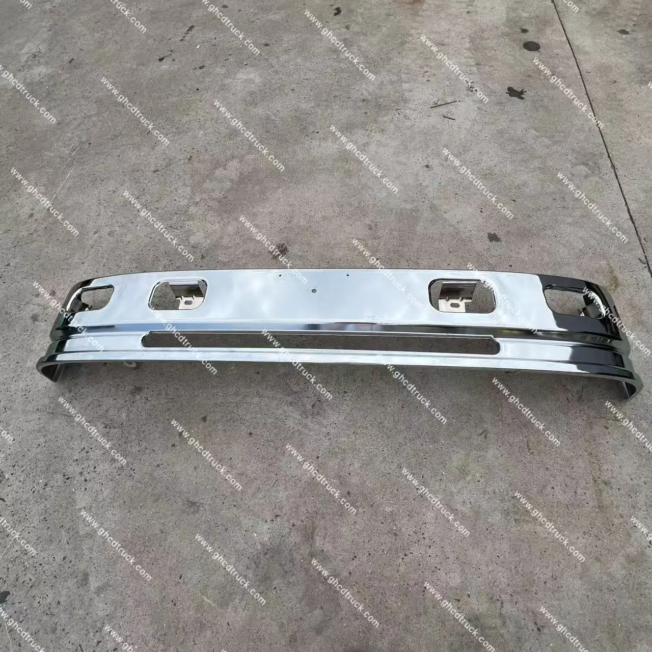 GHCD High Quality Chrome Bumper Universal Metal for Japanese Trucks Mitsubishi Isuzu Hino Nissan Model NPR Condition New