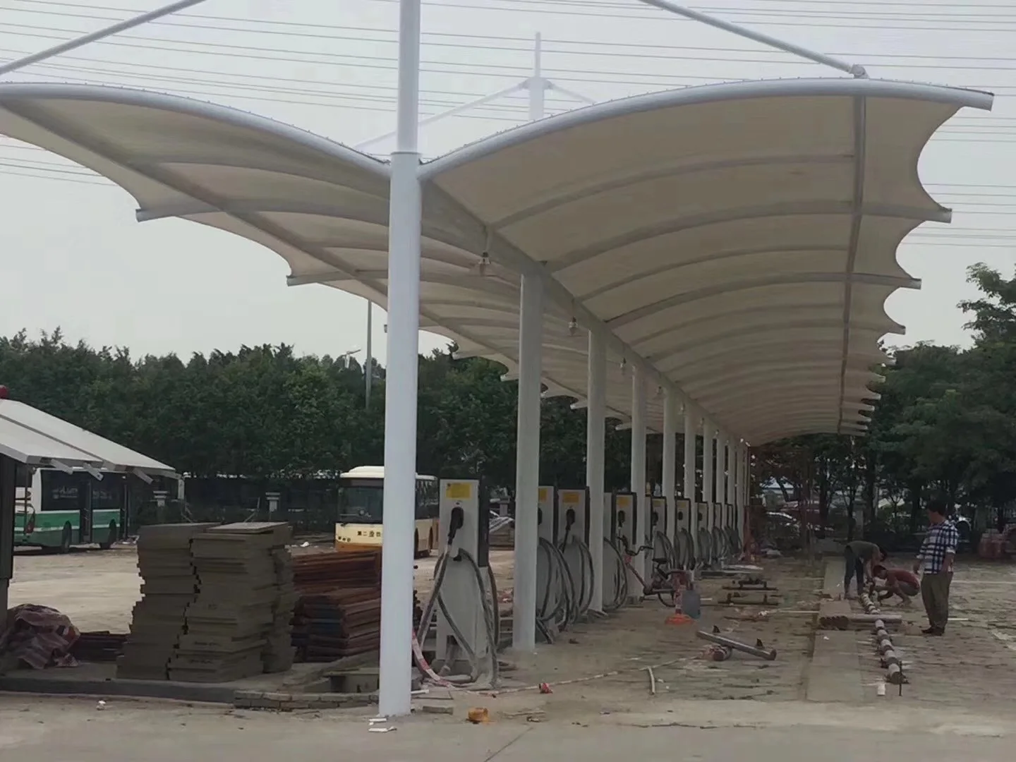 Push and Pull Easy Stretch Carpark Tent