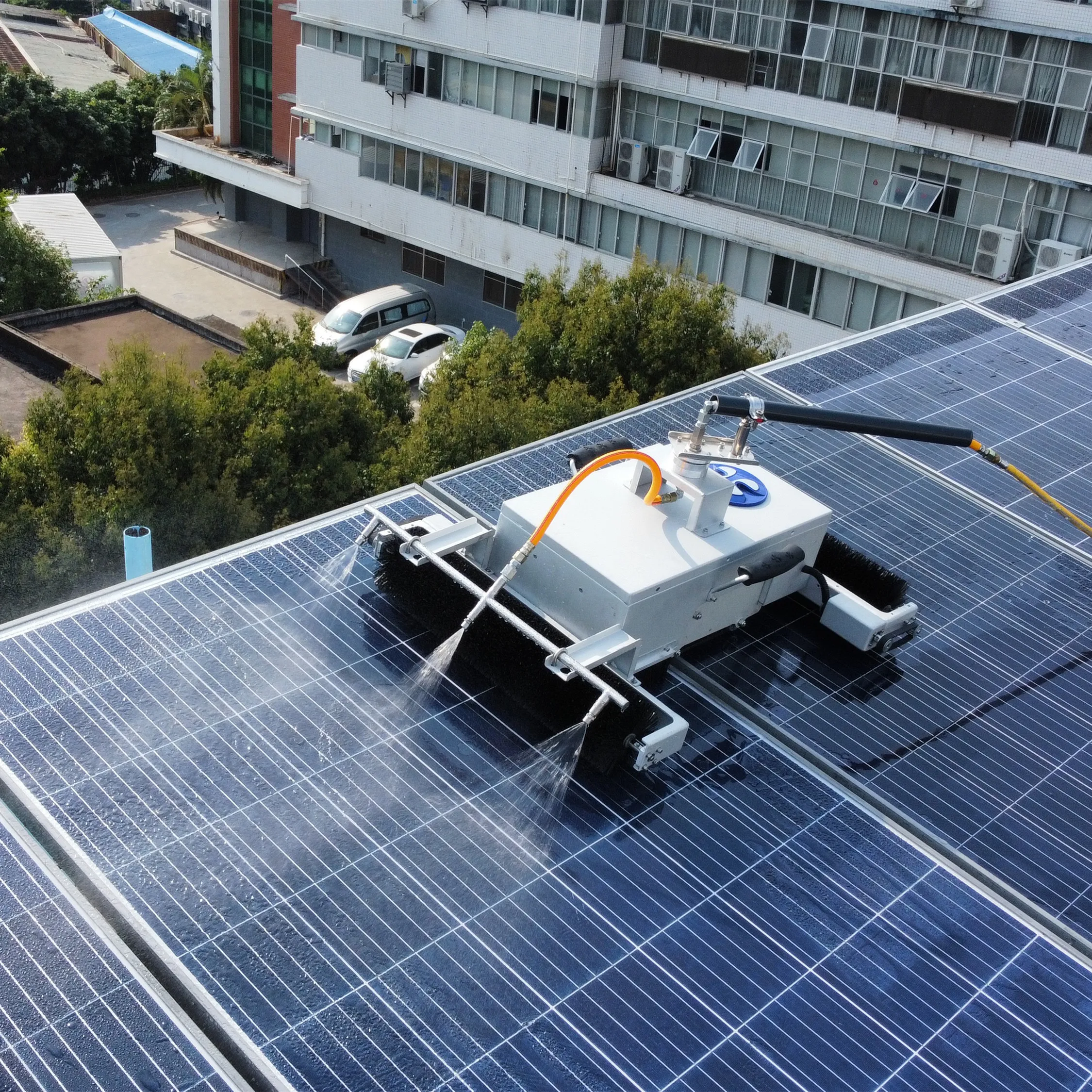 Professional Solar Maintenance Clean Solar Panel Fast Safe 7*24 Hours