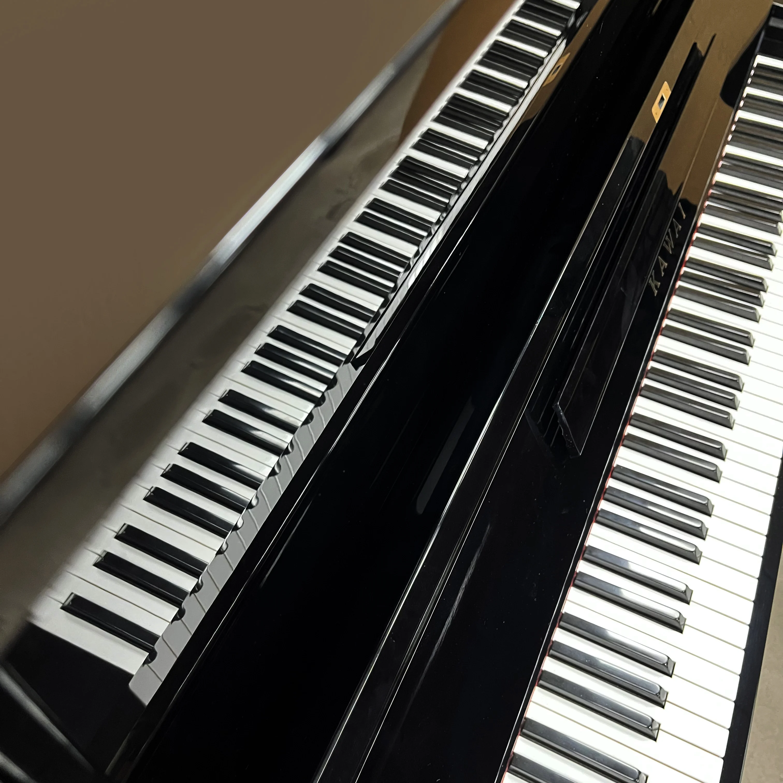 KAWAI KS5F Upright Piano - High-Quality for Home & Practice
