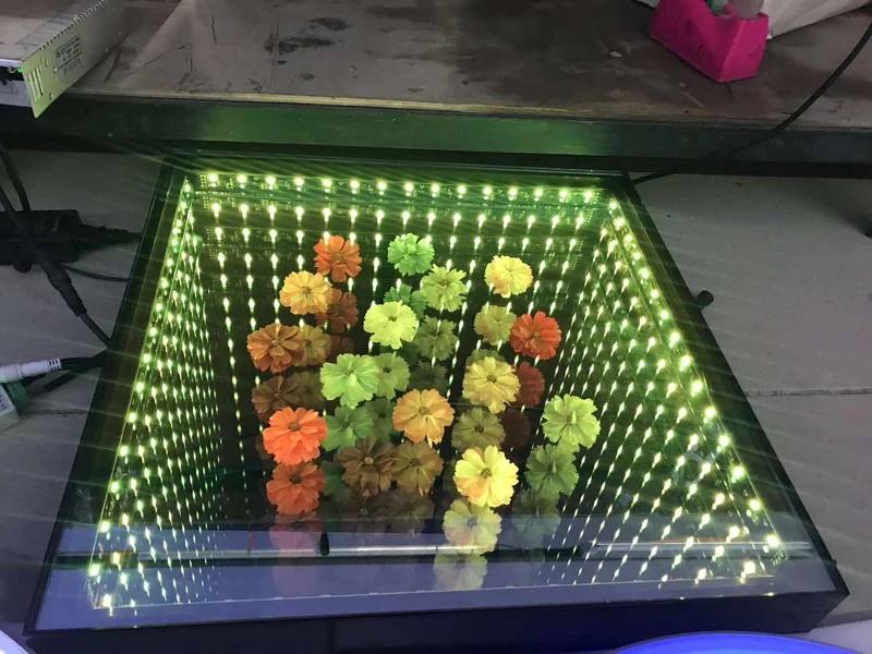 2019 New Custom New Infinity Flower Wedding Decoration Rental Magnetic Led Dance Floor for Sale
