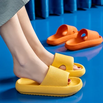 2022 Fashion Custom Logo Slides Women Slippers Open Toe Slippers Pillow Slide Slippers