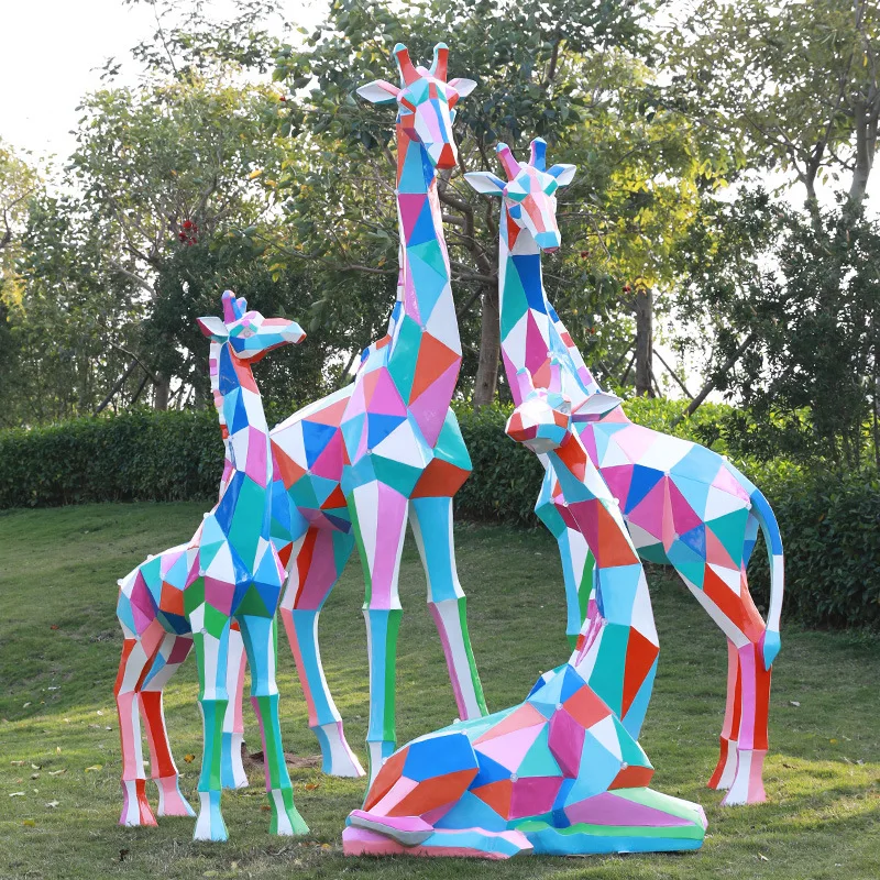 Send Pictures to Customize Solar Energy  Outdoor Resin Statues Animal Giraffe 1.9M 2.5M  Large Size Fiberglass Giraffe
