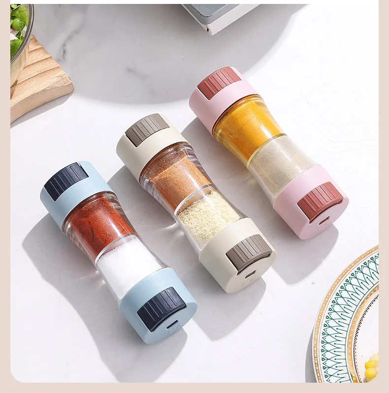 New quantitative control salt shaker double head press seasoning bottle kitchen supplies sealed seasoning jar factory