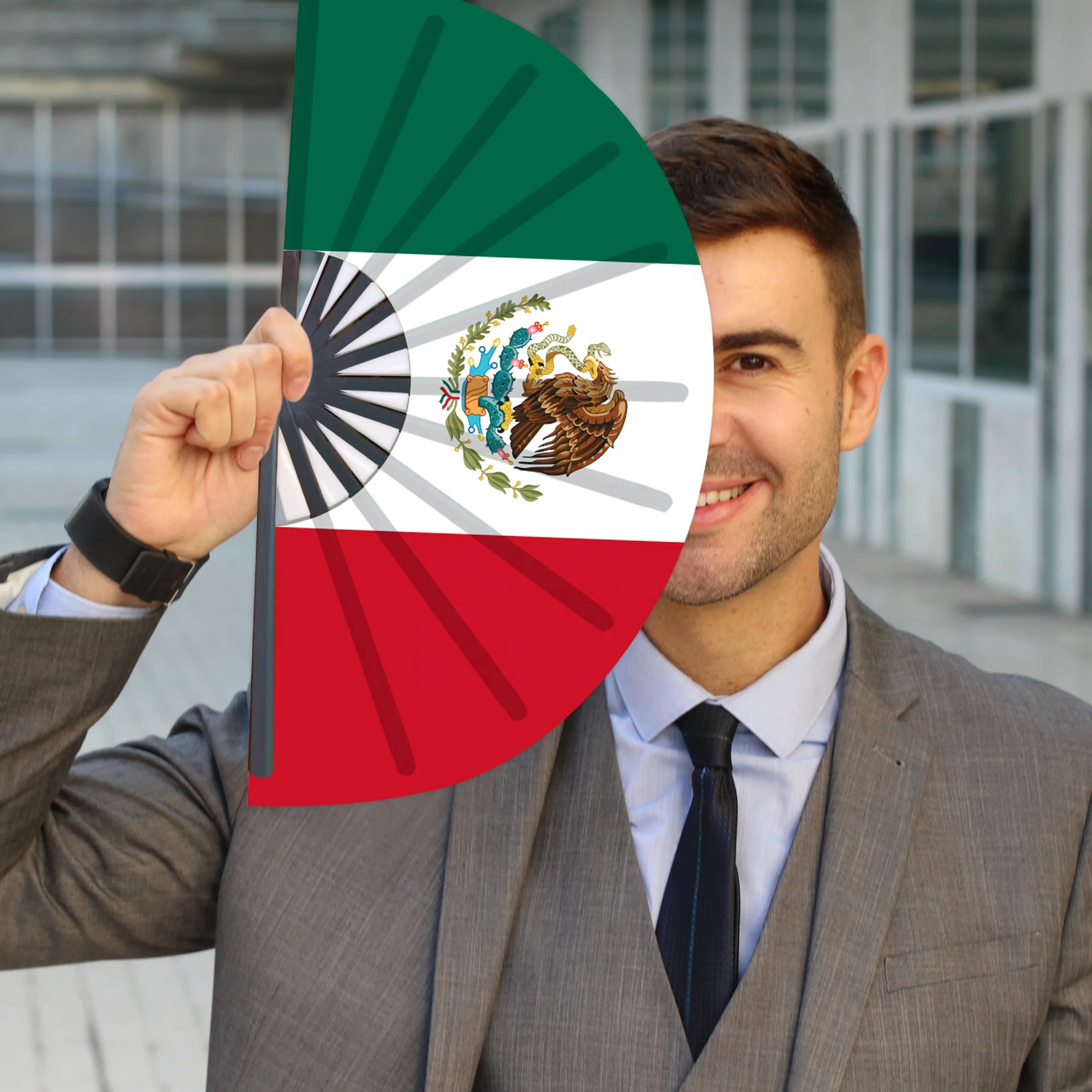 Mexikanische Flagge, Handfächer, 33 cm, Lateinamerikanisches Kultursymbol, tragbar, leicht und zum Öffnen und Schließen geeignet, dekorativer Fächer_voghion.com