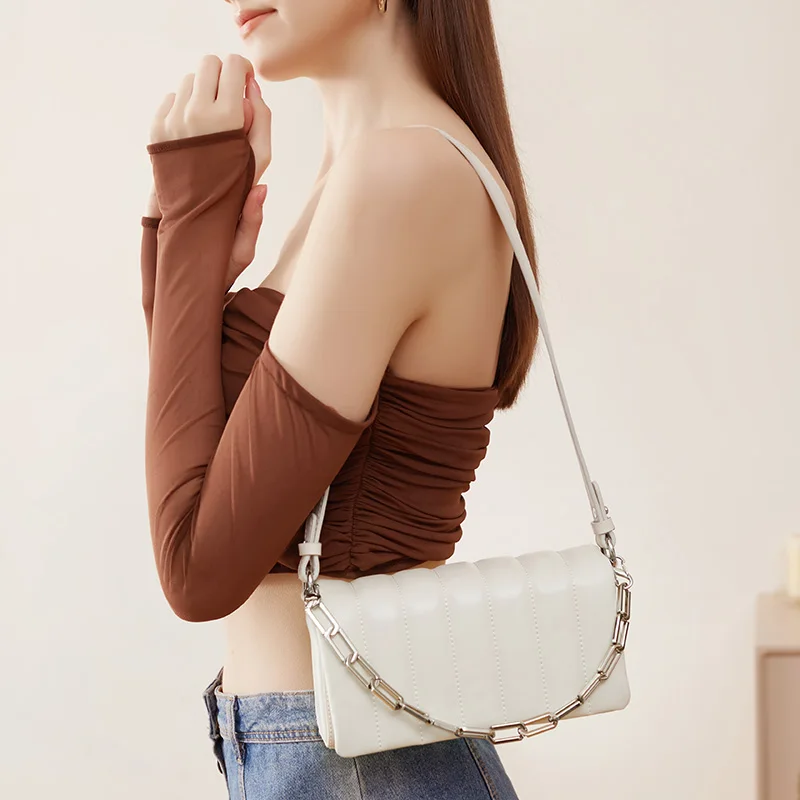 Hot Sale Customize Latest Design Fashion Leather Crossbody Hand Bag for Women’s Saddle Bag Lady Leather Crossbody Shoulder Bag