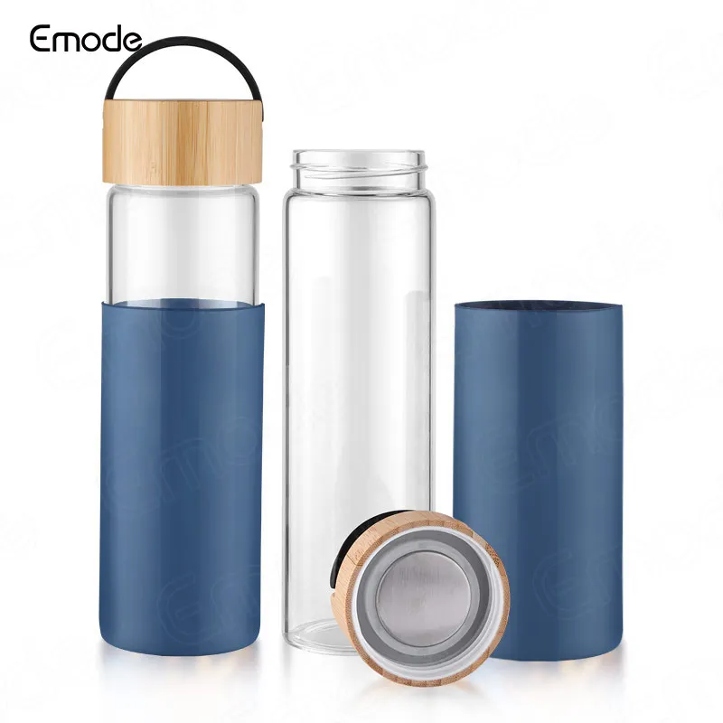 Yomious Glas-Wasserflasche 590 Ml Mit Silikonhülle & Bambusdeckel - Borosilikatglas, BPA-frei, Auslaufsicher, Spülmaschinenfest - Für Sport, Büro & Unterwegs