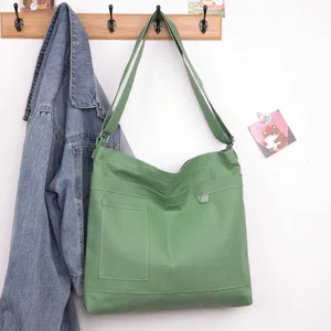 2026 New Women's Solid Color Casual Women's Bag Large Capacity Simple Single Shoulder Artistic Crossbody Bag