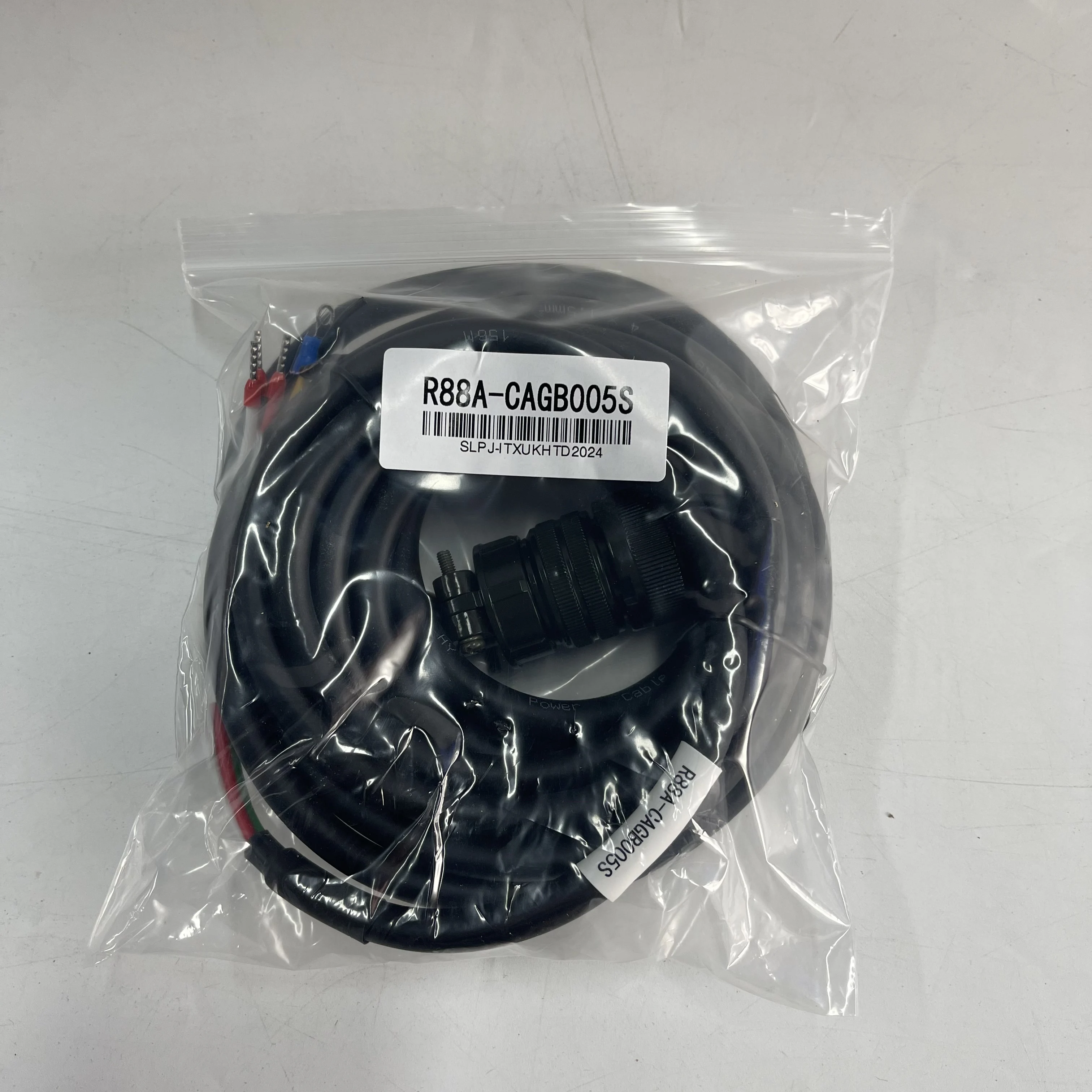 Omron Servo Power Cable R88A-CAGB005S Omron Servo Power Cable R88A-CAGB005S