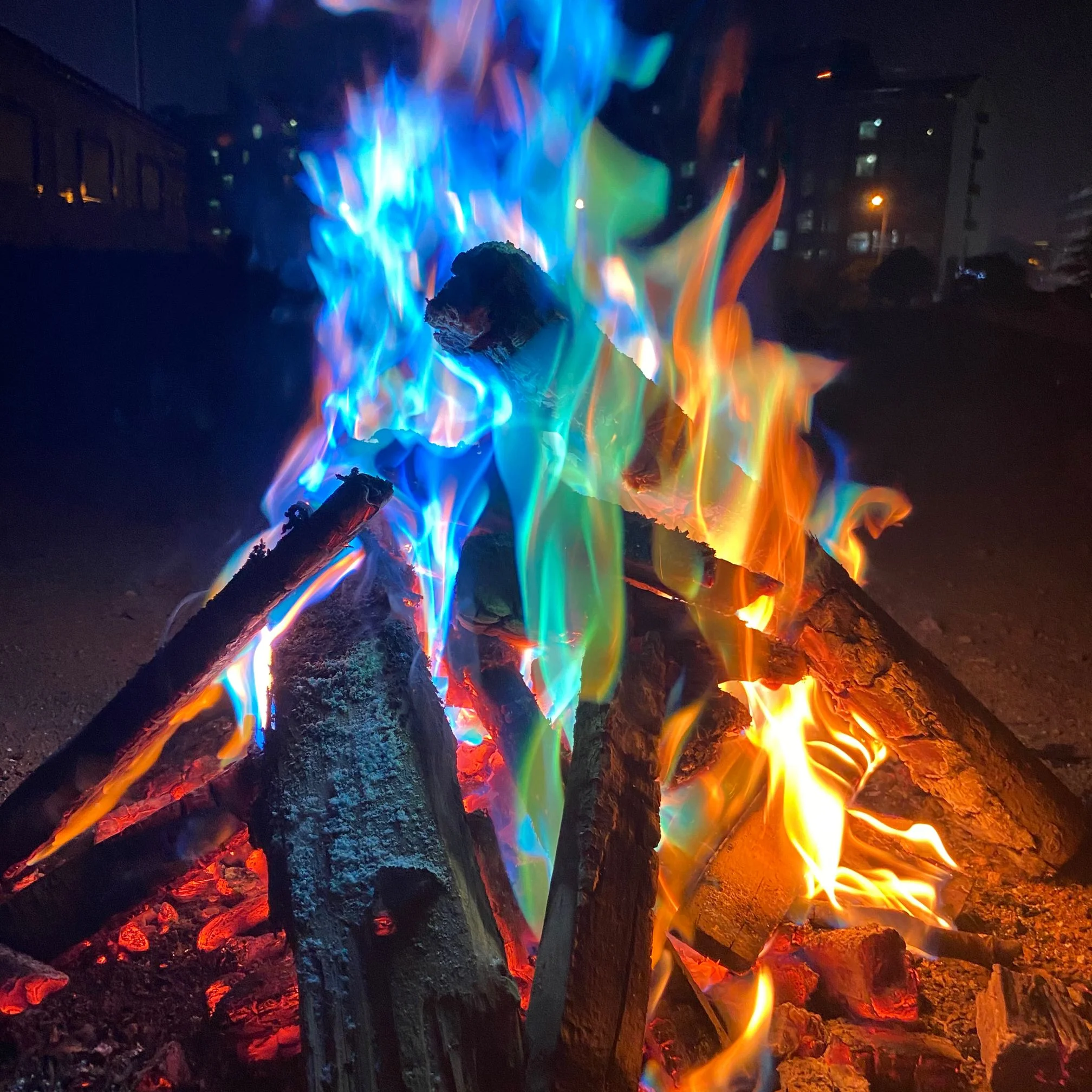 Paquete De 25 Paquetes Que Cambian De Color De Fuego Para Fogatas, Hogueras  Y Chimeneas Al, image size:2016x2016