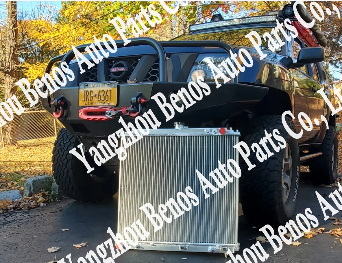 3 Row Radiator+Shroud Fan for Toyota Corolla KE30 KE35 KE38 KE55 KE70 1974-1985