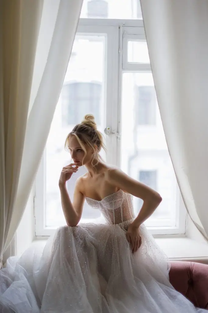 High Quality Soft Tulle Glitter Lace Shiny a Line Wedding Dress Bridal Gown  Custom Made