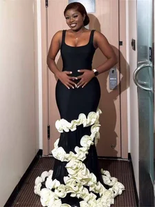 Hot Sale High Quality Women's Elegant Black Floor-Length Empire Waist Dress White Flower Sleeveless for A-Line Party Long