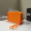 สีส้ม