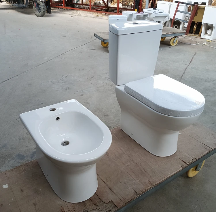 Manufacturer Wholesale Bathroom Women Ceramic Hyundae Bidet 1 or 3 AGUJEROS