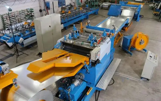 EPS Sandwich Panel Production Line/Eps Roll Forming Machine Making
