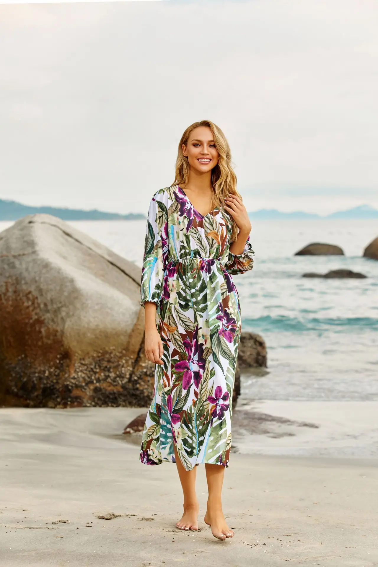 Wholesale New Fashion Lady Bali Beach Dress Casual Dress Elegant Beach  Bohemian Ladies Dresses